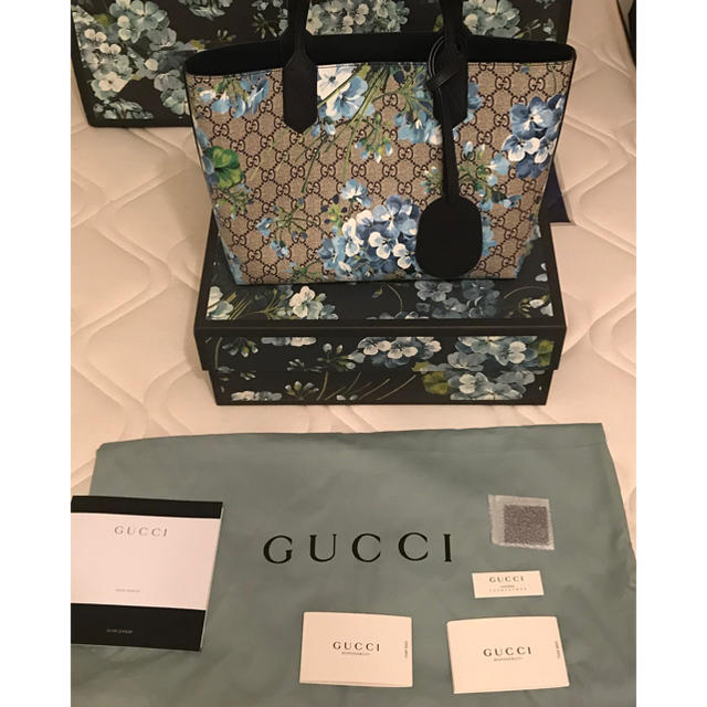 Gucci(グッチ)のこてまま様専用GUCCI  ブルームス リバーシブルバッグ  レディースのバッグ(トートバッグ)の商品写真