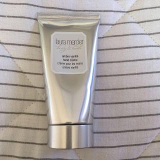 ローラメルシエ(laura mercier)のハンドクリーム  アンバーバニラ ５０g(ハンドクリーム)