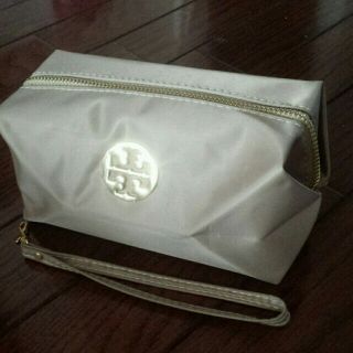 トリーバーチ(Tory Burch)の✱トリーバーチ コスメポーチ✱新品✱(その他)