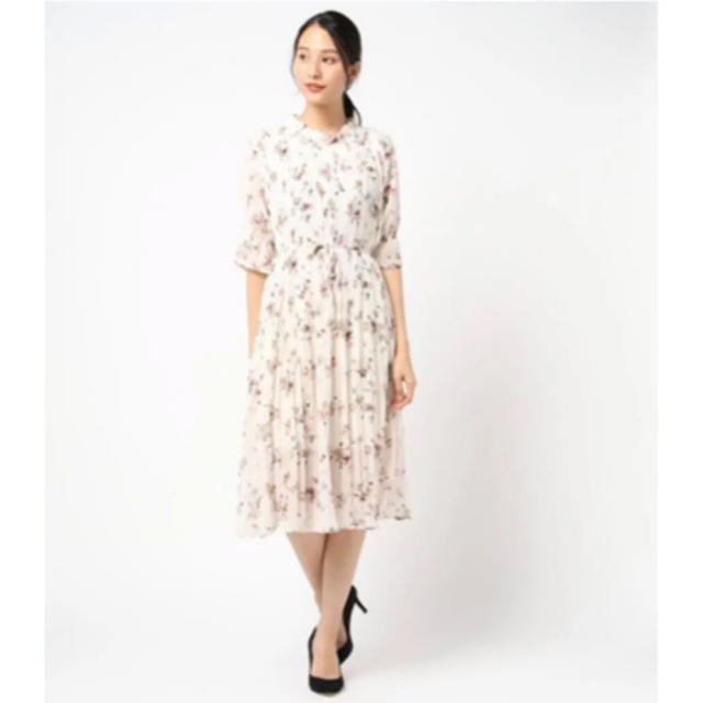 Axes Femme 細プリーツ半袖ワンピース の通販 By あすみ S Shop アクシーズファムならラクマ Axes Femme 細プリーツ半袖ワンピース の通販 By あすみ S Shop アクシーズファムならラクマ