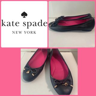 ケイトスペードニューヨーク(kate spade new york)のケイトスペード ブラックレザー リボンパンプス(ハイヒール/パンプス)