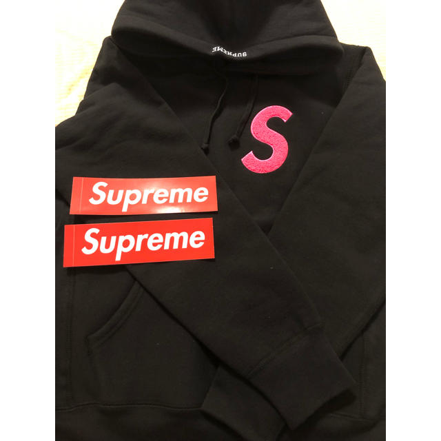 supreme Sロゴ パーカー