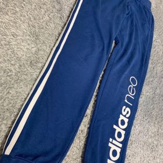 アディダス(adidas)のadidas パンツ(カジュアルパンツ)