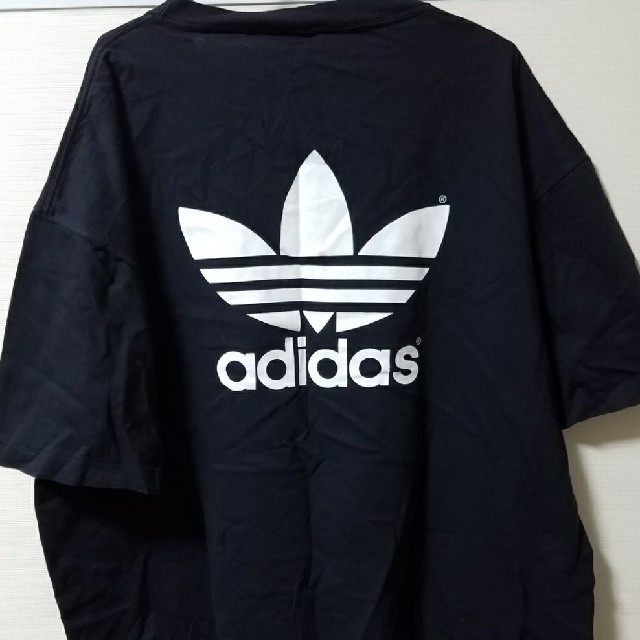 adidas(アディダス)のアディダス　シャツ メンズのトップス(Tシャツ/カットソー(半袖/袖なし))の商品写真