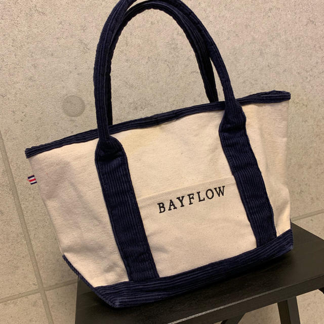 BAYFLOW(ベイフロー)のBAYFLOW Mサイズトート レディースのバッグ(トートバッグ)の商品写真