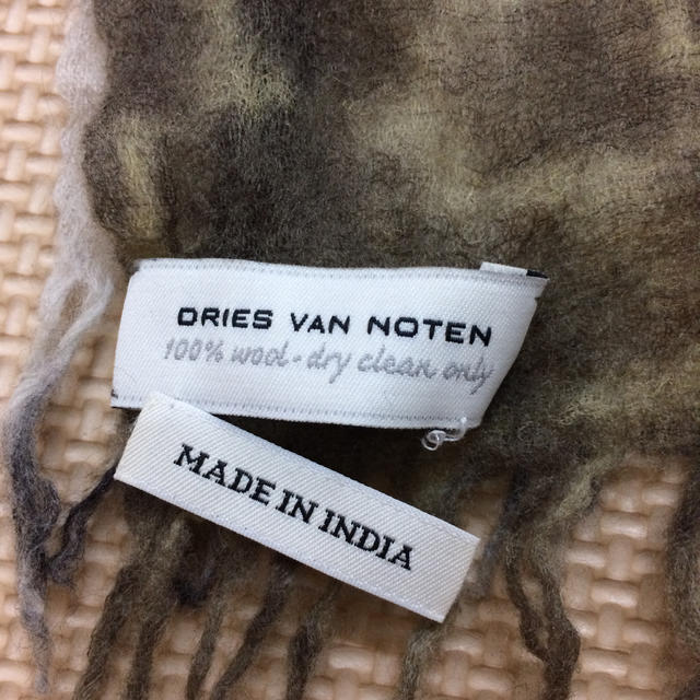 DRIES VAN NOTEN(ドリスヴァンノッテン)のドリスヴァンノッテン ストール レディースのファッション小物(ストール/パシュミナ)の商品写真