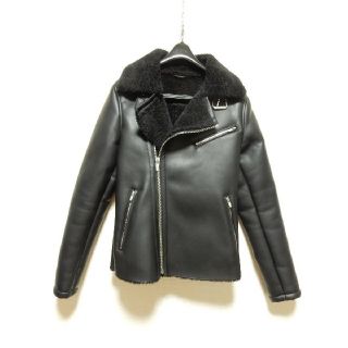 ザラ(ZARA)の【定価￥24990】ザラZARAフェイクムートンダブルライダースジャケットS黒(ライダースジャケット)