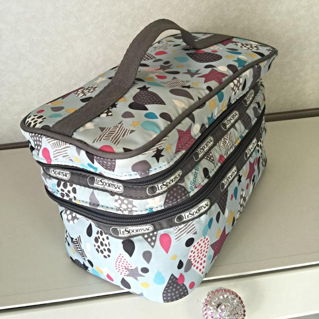 LeSportsac(レスポートサック)のレスポートサックメイクバック レディースのバッグ(スーツケース/キャリーバッグ)の商品写真