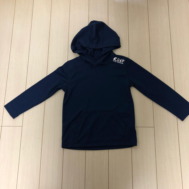 babyGAP(ベビーギャップ)のギャップ GAP  ラッシュガード 120  キッズ/ベビー/マタニティのキッズ服男の子用(90cm~)(水着)の商品写真