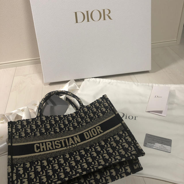 【1000%正規品】自身購入 Dior スモール ブックトート☆