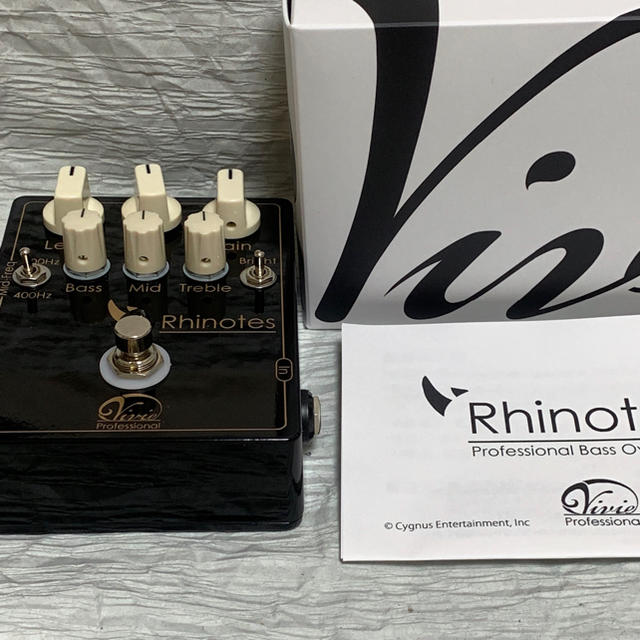 Vivie Rhinotes Vivie Rhinotes