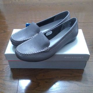 ロックポート(ROCKPORT)のロックポート DEMISA PLAIN MOC(23.5cm グレー）新品(スリッポン/モカシン)