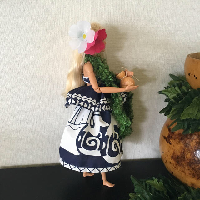 Barbie(バービー)のバービー人形 フラダンス衣装イプ 【No.176】 ハンドメイドのぬいぐるみ/人形(人形)の商品写真
