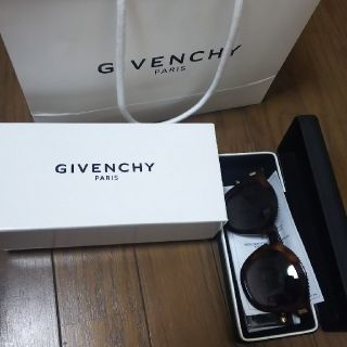 ジバンシィ(GIVENCHY)のGIVENCHY サングラス(サングラス/メガネ)