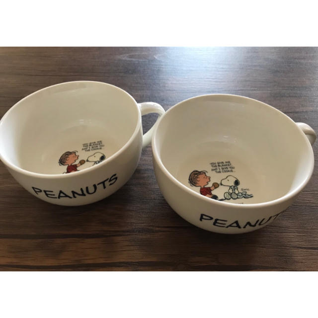 PEANUTS(ピーナッツ)の【スヌーピー☆】スープカップ  2個セット インテリア/住まい/日用品のキッチン/食器(食器)の商品写真