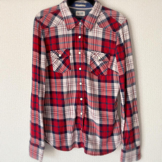 TOMMY HILFIGER - 美品♡チェックシャツの通販 by ぴよ1111's shop｜トミーヒルフィガーならラクマ