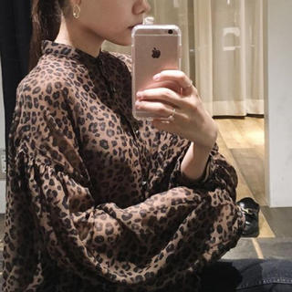 マウジー(moussy)の今季新作♡MOUSSY SHEER LEOPARD シャツ♡レオパードシャツ新品(シャツ/ブラウス(長袖/七分))