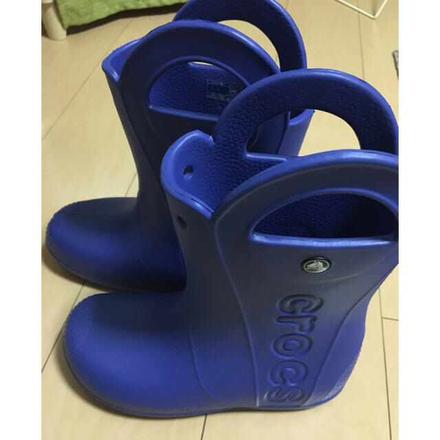 crocs(クロックス)の【新品未使用】CROCS レインブーツ キッズ/ベビー/マタニティのベビー靴/シューズ(~14cm)(長靴/レインシューズ)の商品写真