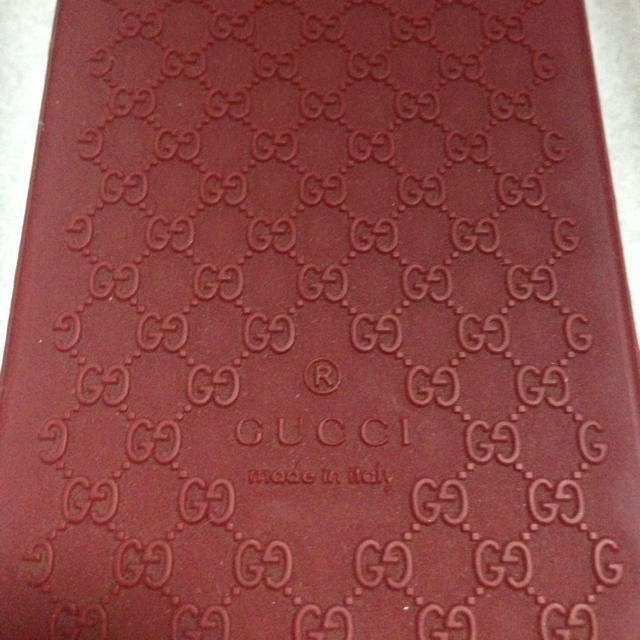 Gucci(グッチ)のGUCCI iPhone4.4S ｹ-ｽ スマホ/家電/カメラのスマホアクセサリー(モバイルケース/カバー)の商品写真