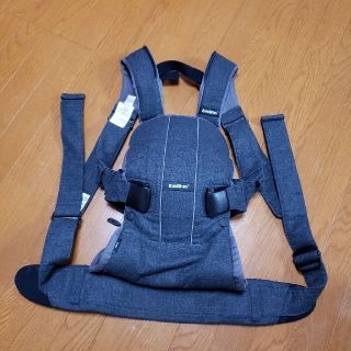 ベビービョルン(BABYBJORN)のベビービョルン　抱っこ紐(抱っこひも/おんぶひも)