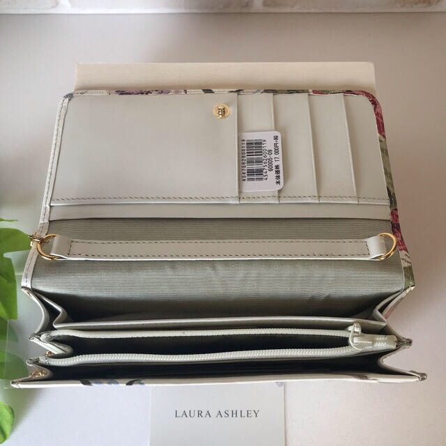 LAURA ASHLEY(ローラアシュレイ)の💖ローラ アシュレイ財布⭐️新品⭐️未使用品💖 レディースのファッション小物(財布)の商品写真