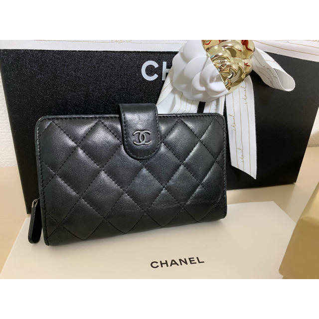 CHANEL(シャネル)のCHANEL 二つ折り財布 シャネル レディースのファッション小物(財布)の商品写真