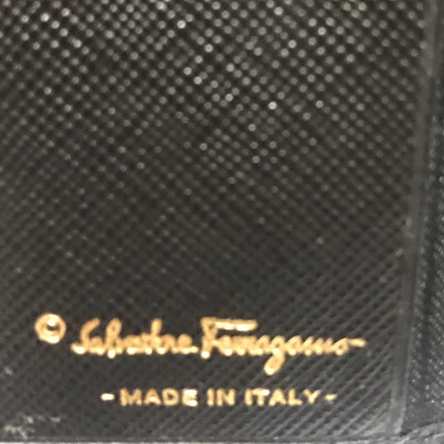 Salvatore Ferragamo(サルヴァトーレフェラガモ)のキーケース フェラガモ レディースのファッション小物(キーケース)の商品写真