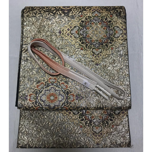 西陣逸品 正倉院華文様 お洒落な六通高級美術袋帯 正絹 西陣逸品 正倉院華文様 お洒落な六通高級美術袋帯 正絹