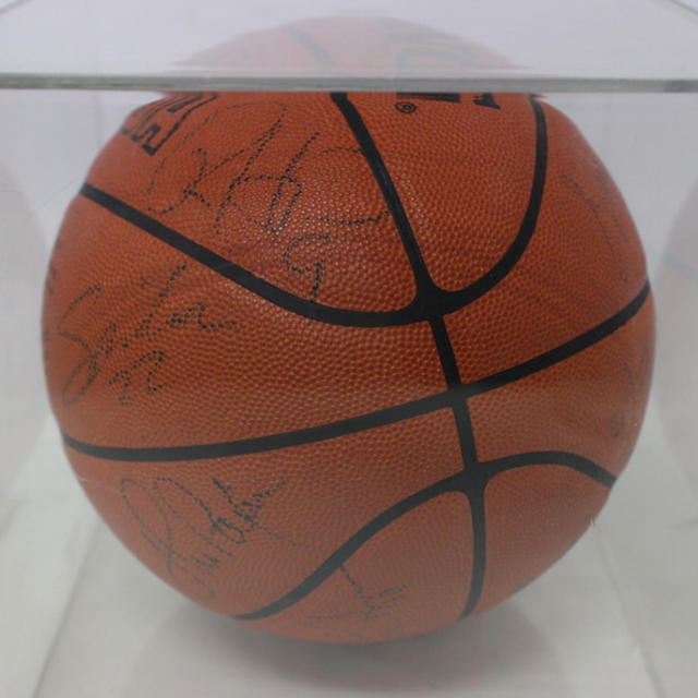 【希少】NBA サイン入りバスケットボール 1995~1996 シカゴブルズ