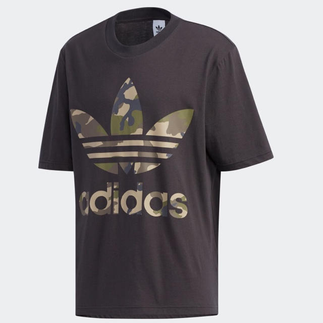 adidas(アディダス)の新品未使用 adidas originals Tシャツ カモフラ 迷彩 カモ メンズのトップス(Tシャツ/カットソー(半袖/袖なし))の商品写真