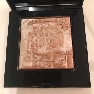 ボビイブラウン(BOBBI BROWN)のボビーブラウン ハイライティングパウダー ピンクグロウ(フェイスパウダー)