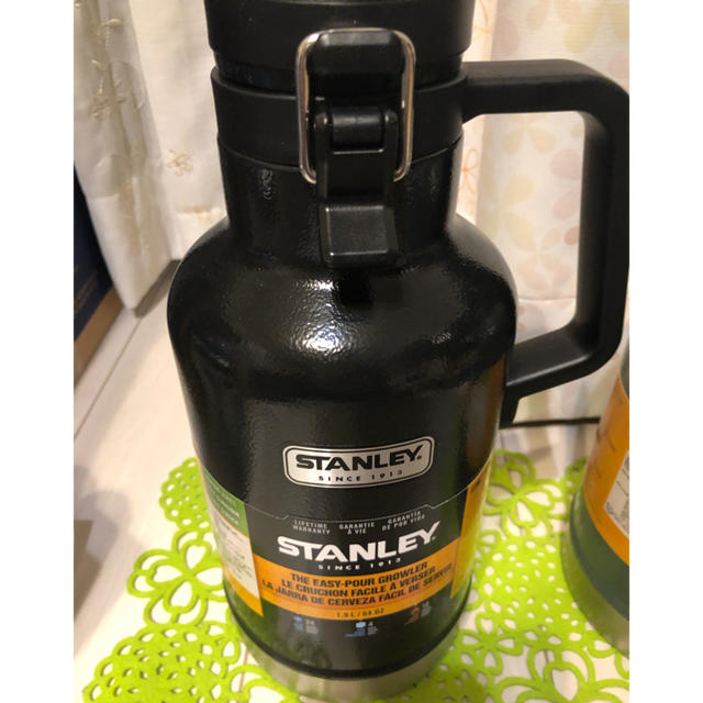 値下げ‼️STANLEY スタンレー  グロウラー 水筒 ブラック 1.89L