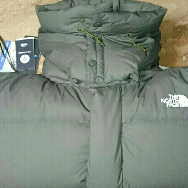 HYKE(ハイク)の先行販売 HYKE × TNF ダウン Big Down Jacket メンズM メンズのジャケット/アウター(ダウンジャケット)の商品写真