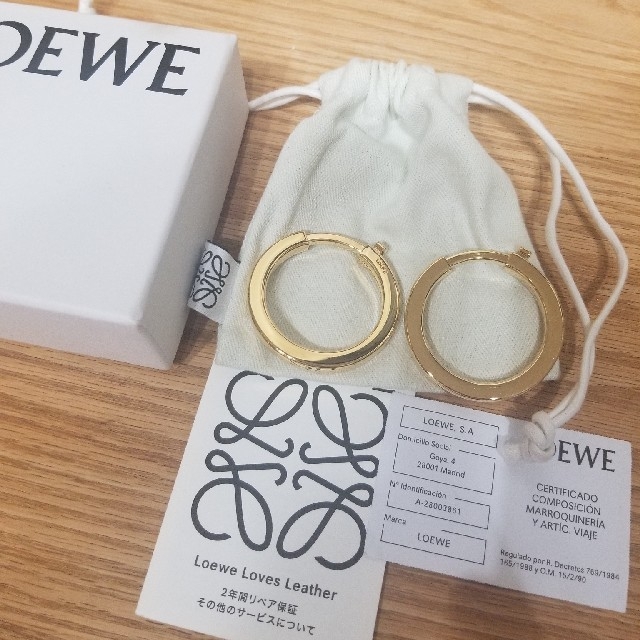 LOEWE　メタリックリング　ゴールド