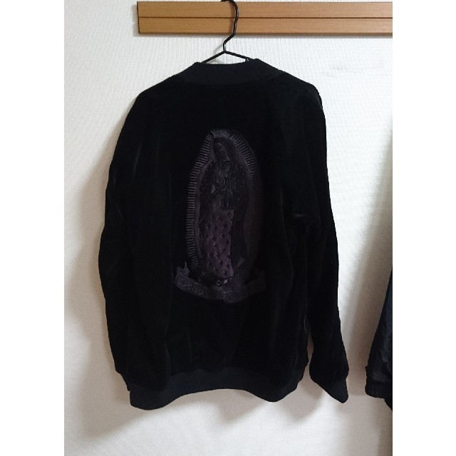 RUDE GALLERY(ルードギャラリー)のルードギャラリー リバーシブル マリア スカジャン メンズのジャケット/アウター(スカジャン)の商品写真
