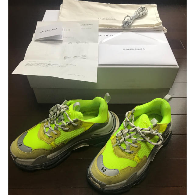 メンズ⚠️SOLD OUT⚠️  balenciaga triple s 39