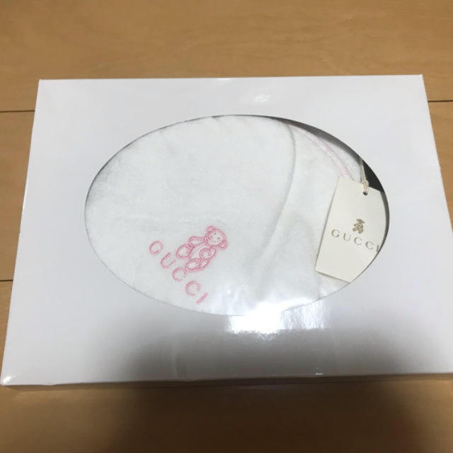 Gucci(グッチ)のGUCCI おくるみ キッズ/ベビー/マタニティのこども用ファッション小物(おくるみ/ブランケット)の商品写真