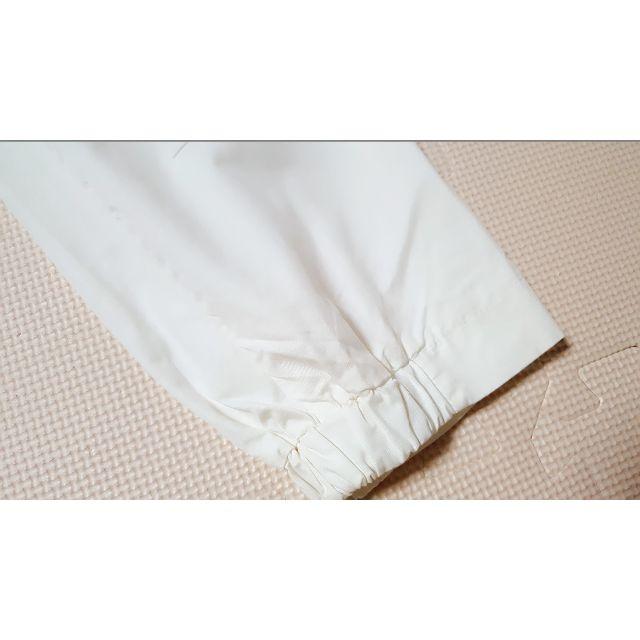BRUNELLO CUCINELLI(ブルネロクチネリ)のファビアナフィリッピ　ホワイト　ジョガー　パンツ　42 レディースのパンツ(その他)の商品写真