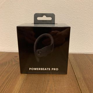 ビーツバイドクタードレ(Beats by Dr Dre)のPowerbeats Pro ブラック （新品未開封）(ヘッドフォン/イヤフォン)