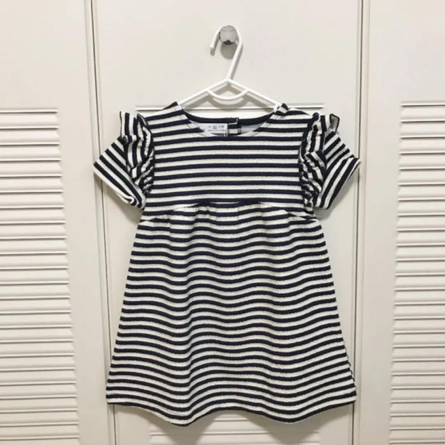 ZARA KIDS(ザラキッズ)のzarababy  ボーダー ワンピース 80 キッズ/ベビー/マタニティのベビー服(~85cm)(ワンピース)の商品写真