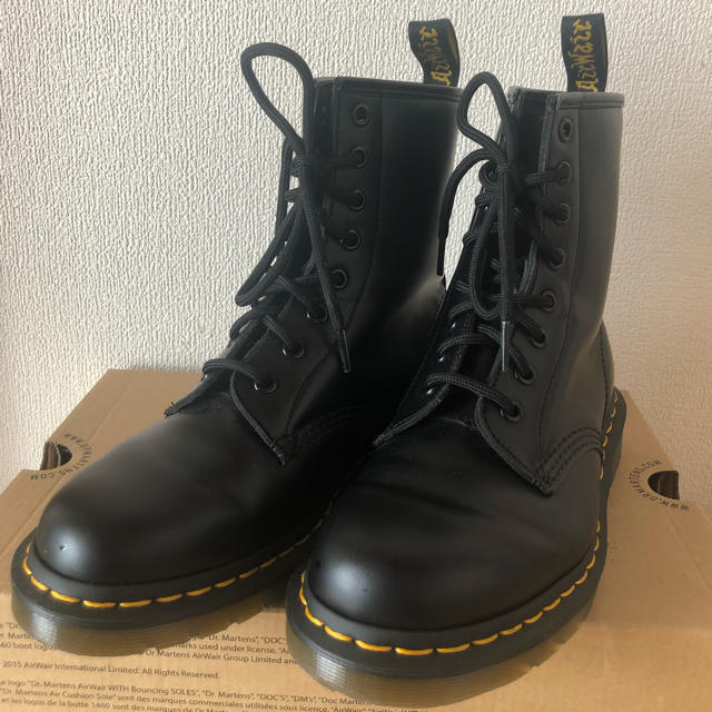 dr.martens ドクターマーチン 黒 ブラック 8ホールブーツ