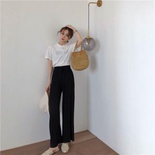 ザラ(ZARA)の【新作❤︎】 プリーツストレートパンツ  black 韓国ファッション(カジュアルパンツ)