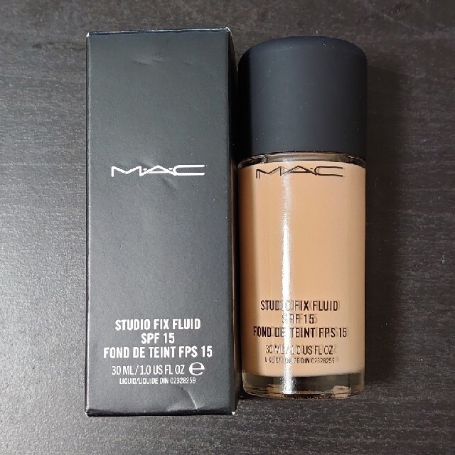 新品未使用★日本未入荷★MAC★スタジオフィックスフルイッド