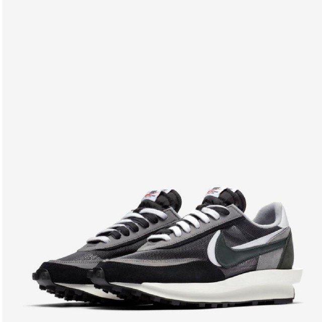 NIKE(ナイキ)のsacai nike ld ワッフル　ブラック　23.5cm メンズの靴/シューズ(スニーカー)の商品写真