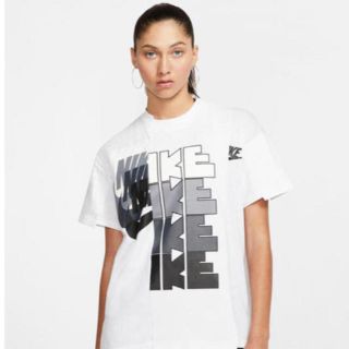 Nike sacai Ｔシャツ Mサイズ　ナイキ　サカイ