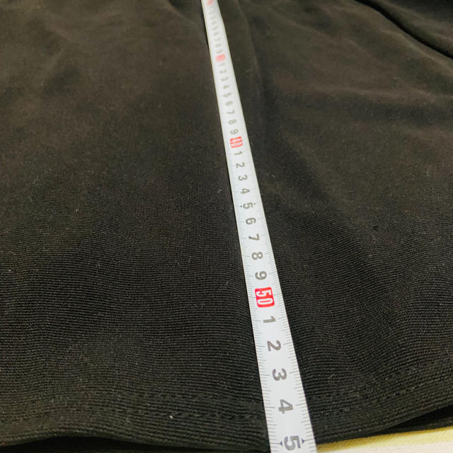 GU(ジーユー)のGUバックギャザーフレアスカート黒 タグ付き新品 レディースのスカート(ひざ丈スカート)の商品写真