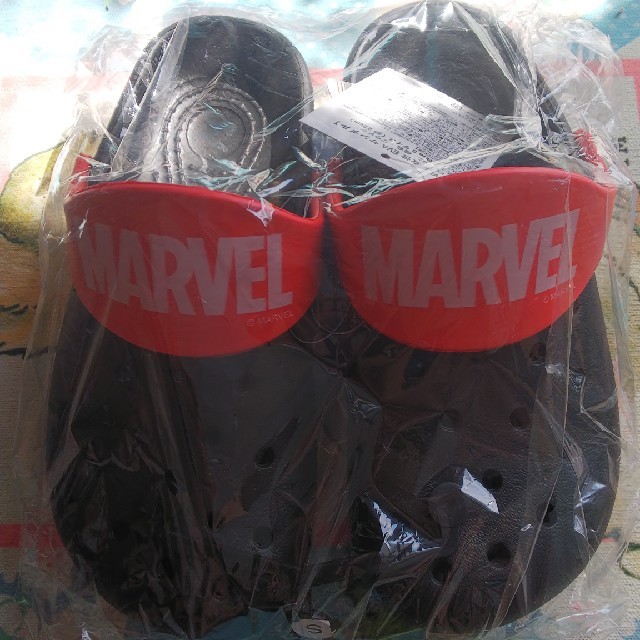 MARVEL(マーベル)のMARVEL クロックスサンダル レディースの靴/シューズ(サンダル)の商品写真