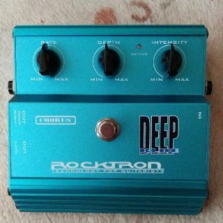 Rocktron コーラス　DEEP BLUE(エフェクター)