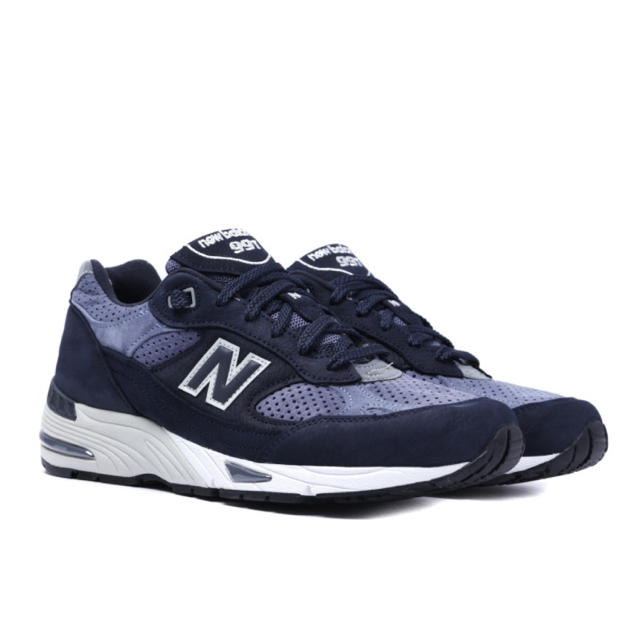 New Balance(ニューバランス)の【龍様専用】New Balance M991NVB メンズの靴/シューズ(スニーカー)の商品写真