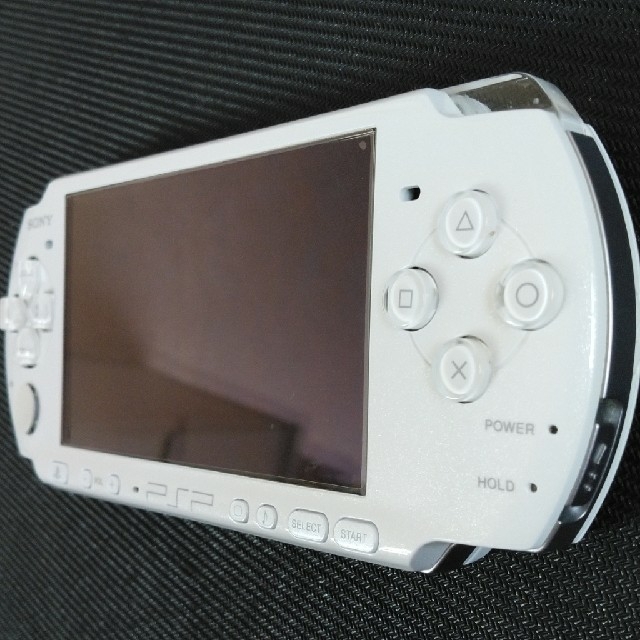 【良品】PSP3000 パールホワイト 本体 SONY すぐに遊べるセット
